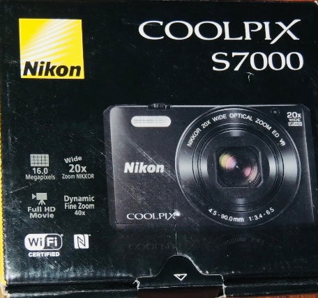 Nikon Coolpix S700 Digital Camera (Silver) Open box