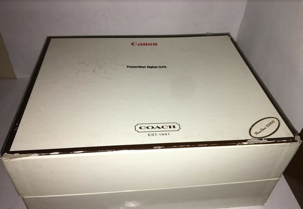 Canon PwerShot SD900 Digital Camera Coach Edition Kit | Camera