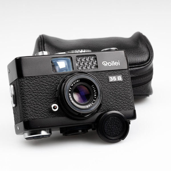 Rollei 35 B Camera with Zeiss Triotar 40mm f/3.5 Lens Black