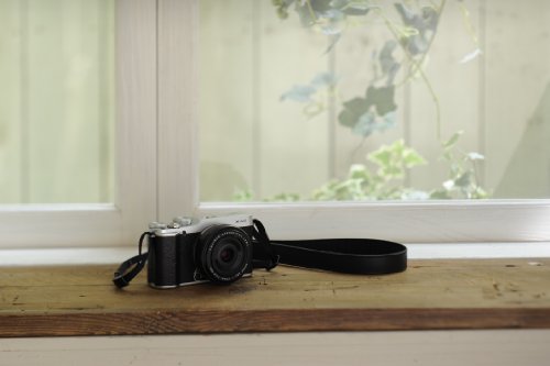 Fujifilm X-M1 Mirrorless Digital Camera