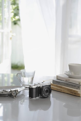 Fujifilm X-M1 Mirrorless Digital Camera