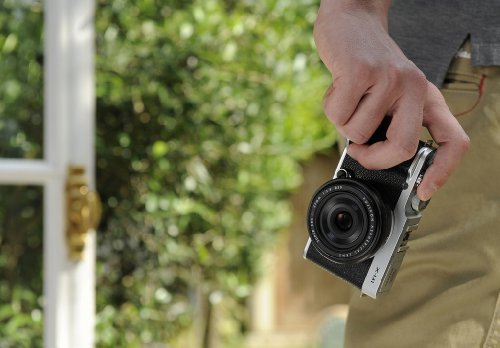 Fujifilm X-M1 Mirrorless Digital Camera
