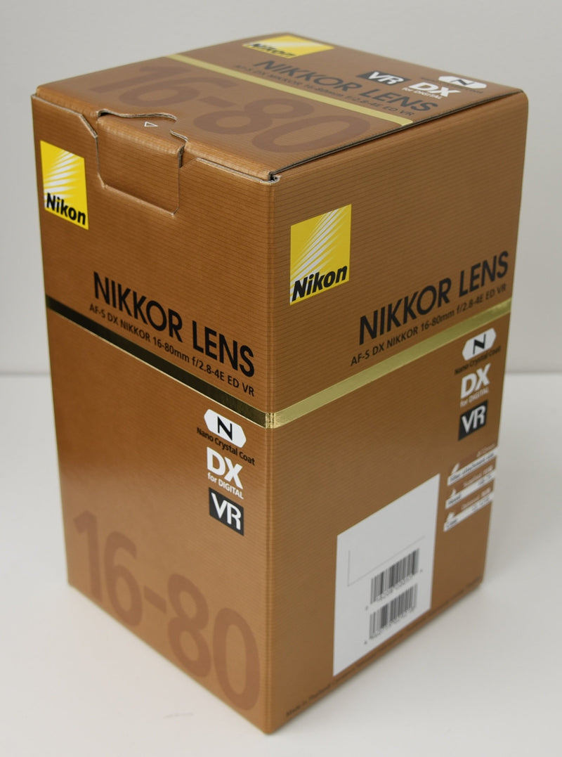 Nikon standard zoom lens af-s DX NIKKOR 16-80 mm f/2.8-4E ED VR